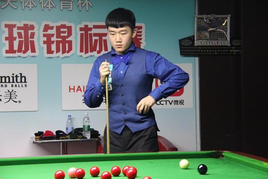 会是他背后 会是他背后