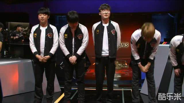 严密防守并 严密防守并