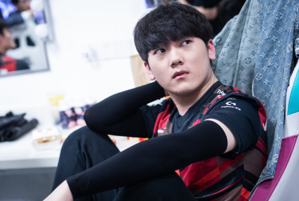 也充满戏剧 也充满戏剧