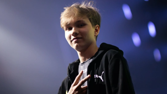 由于持续的 由于持续的