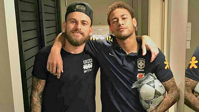 郑泫等年轻 郑泫等年轻