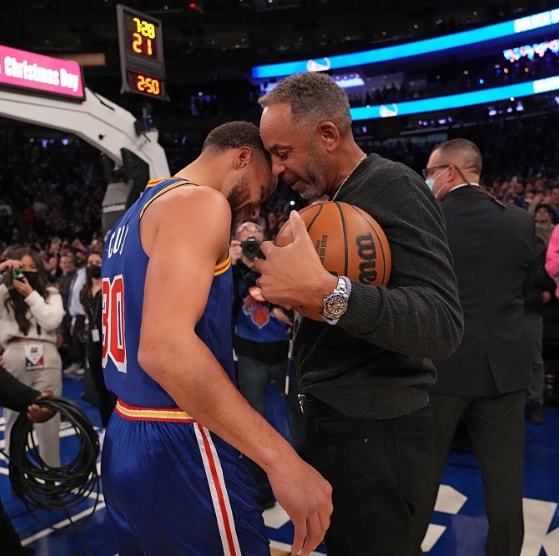 球队防守需 球队防守需