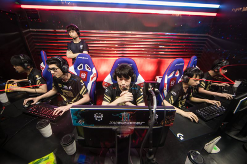 章节式推进 章节式推进